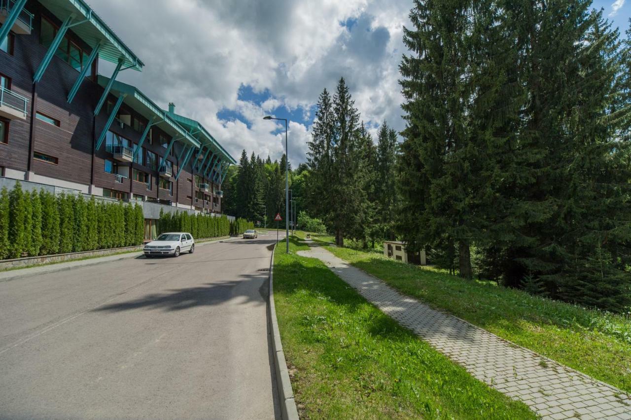 Family Apartment In Silver Mountain Resort Poiana Brasov Ngoại thất bức ảnh