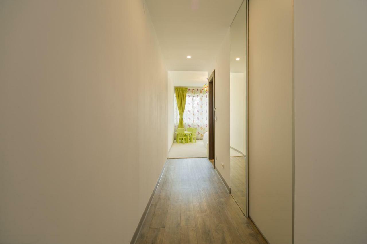 Family Apartment In Silver Mountain Resort Poiana Brasov Ngoại thất bức ảnh